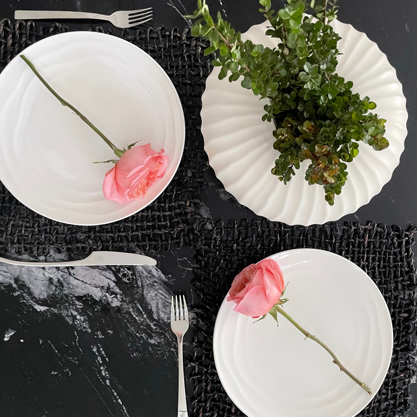 Pre-Order: Natural Waves Porcelain Vase – White Matte Finish