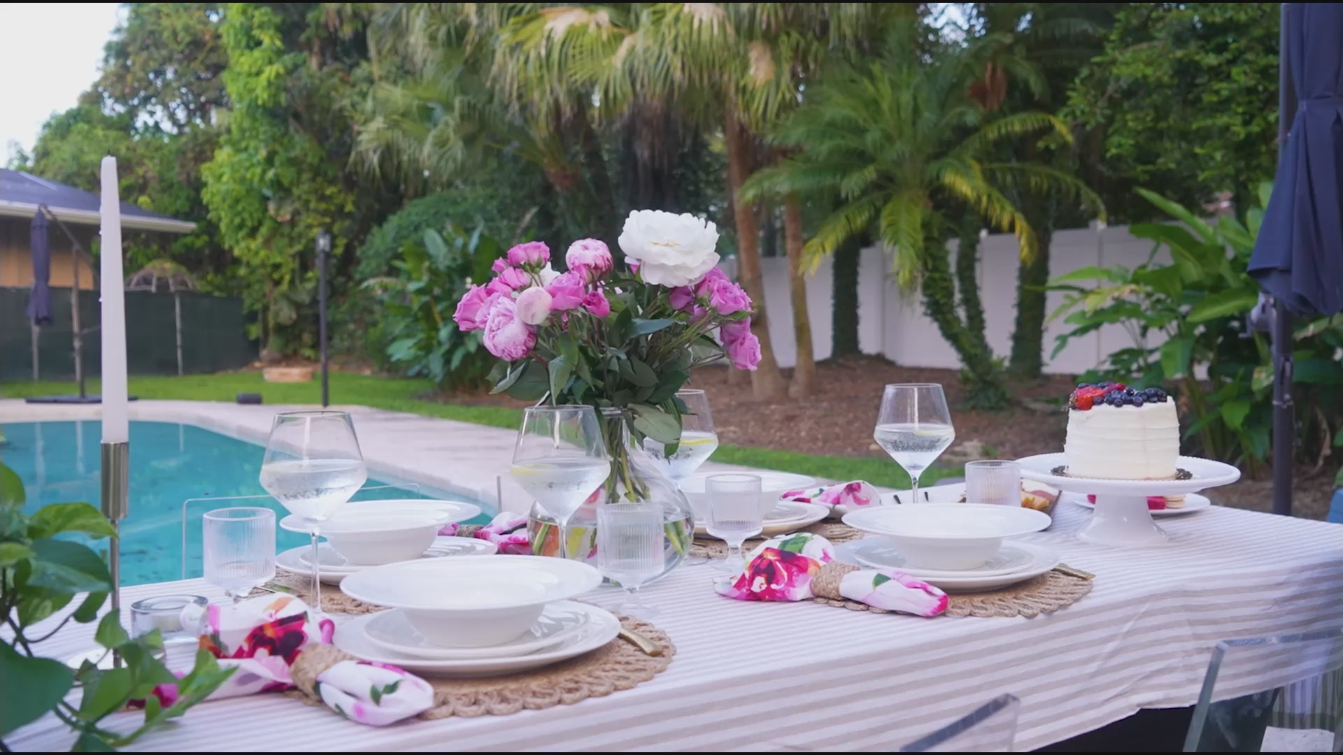 Natural Waves Porcelain Dinnerware Set – Elegant 12-Piece Set for 4 | White, Scratch-Resistant & Oven Safe | By Pots & Patterns